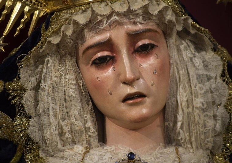 Salida Extraordinaria de la Virgen del Subterráneo de Sevilla