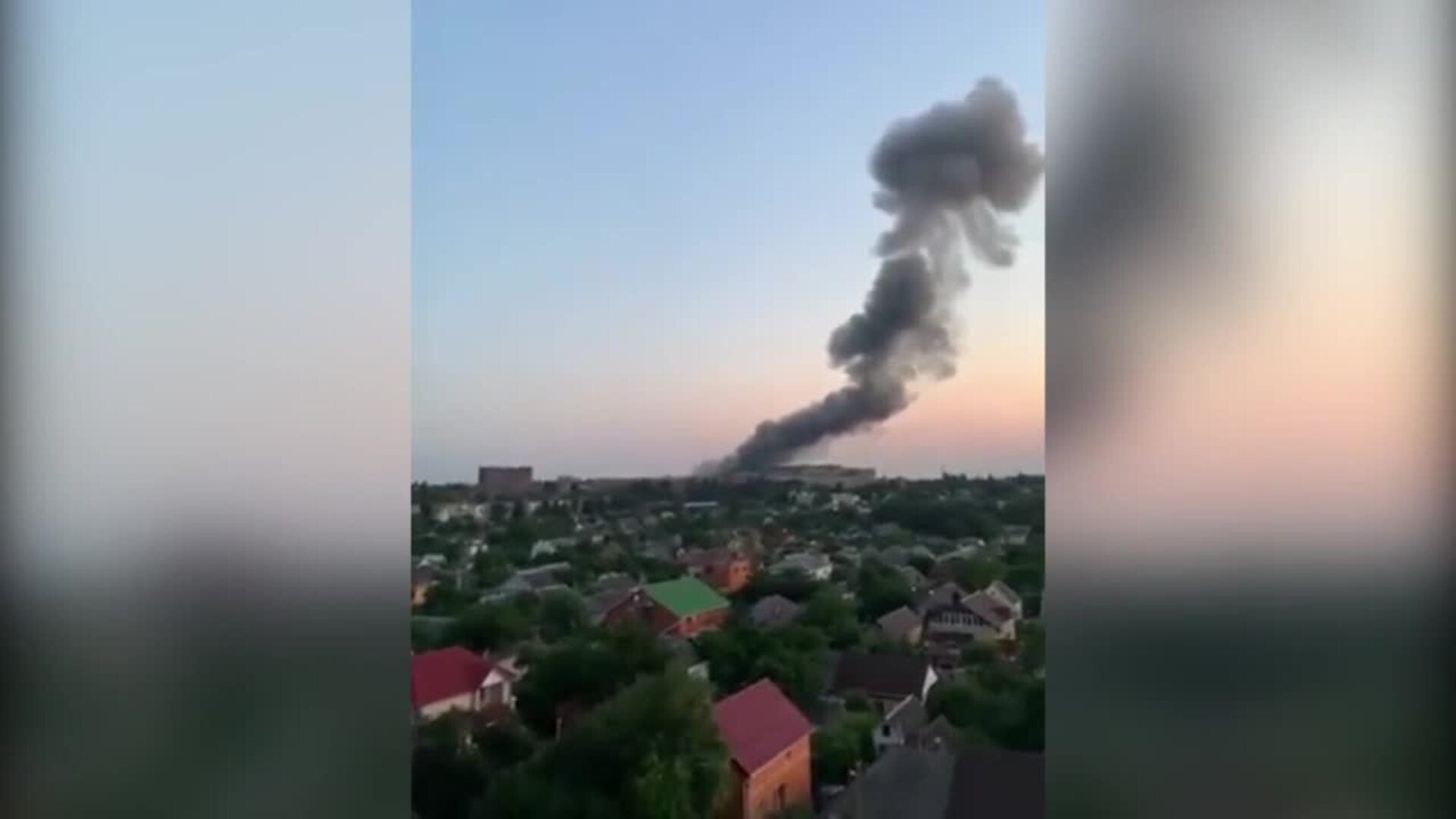 Al menos tres muertos y 15 heridos tras el bombardeo ruso a una fábrica en Dnipró