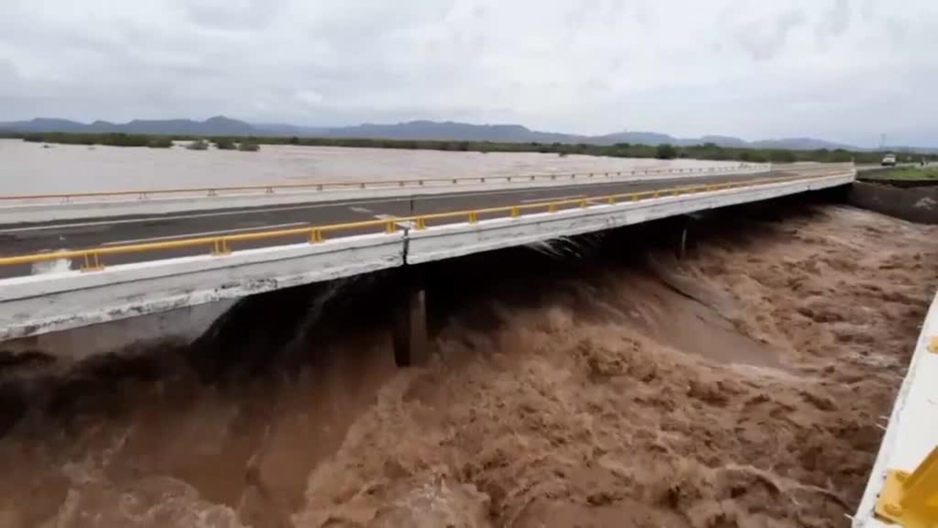 El Monzón Mexicano causa importantes inundaciones en el noroeste del país