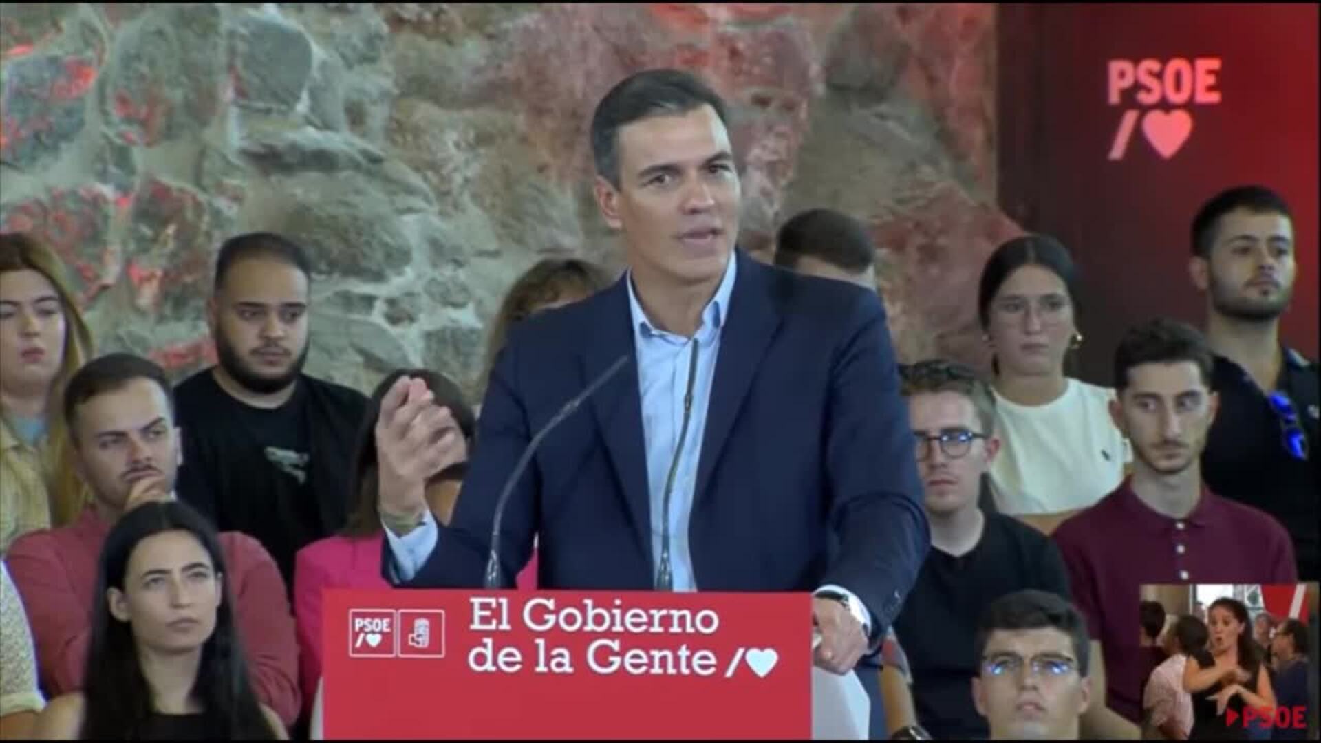 Sánchez admite que se paga más en luz por el mecanismo ibérico pero sin él se pagaría el triple