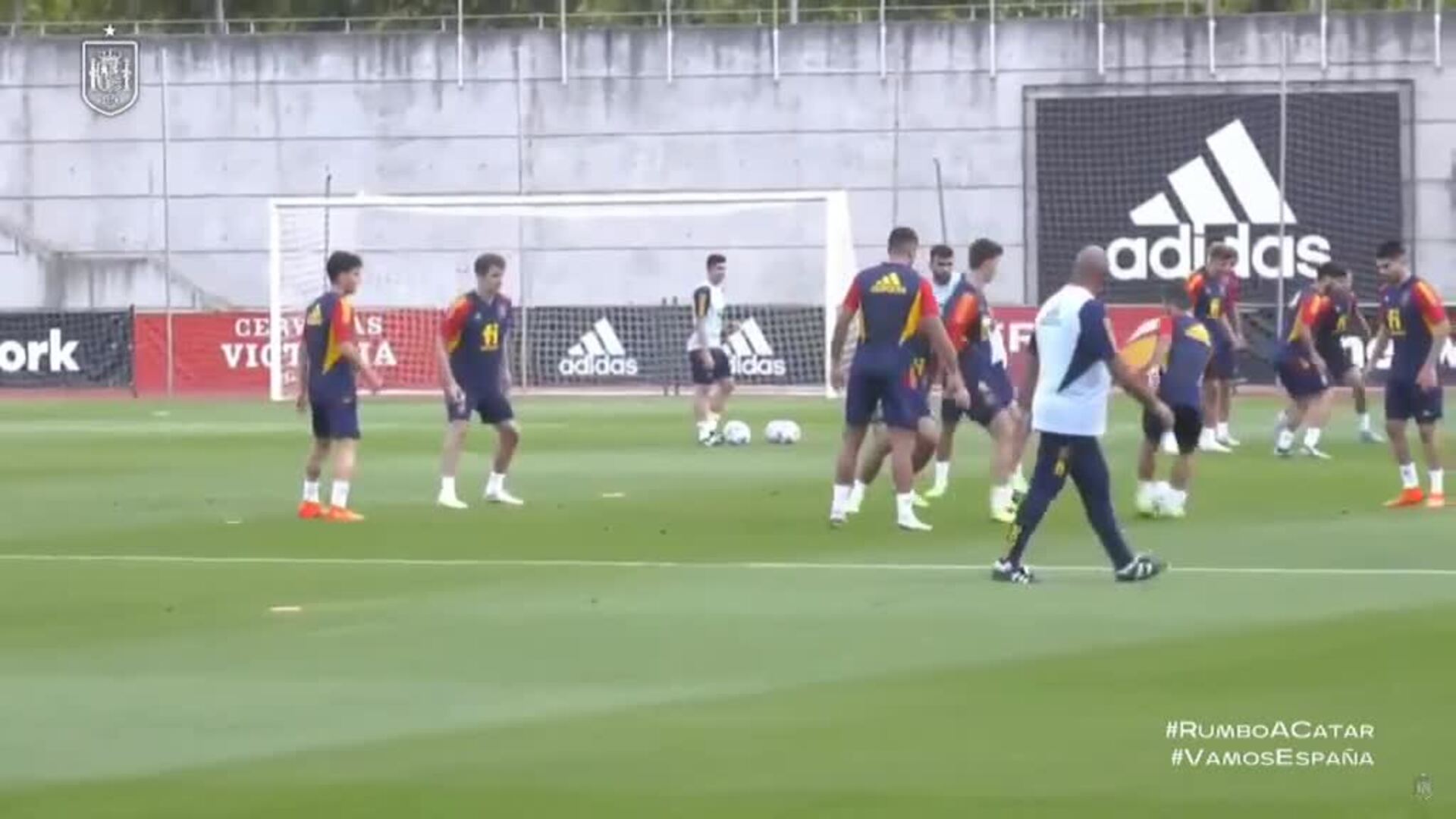 Primer entrenamiento de la selección para preparar los partidos de la Nations League contra Suiza y Portugal