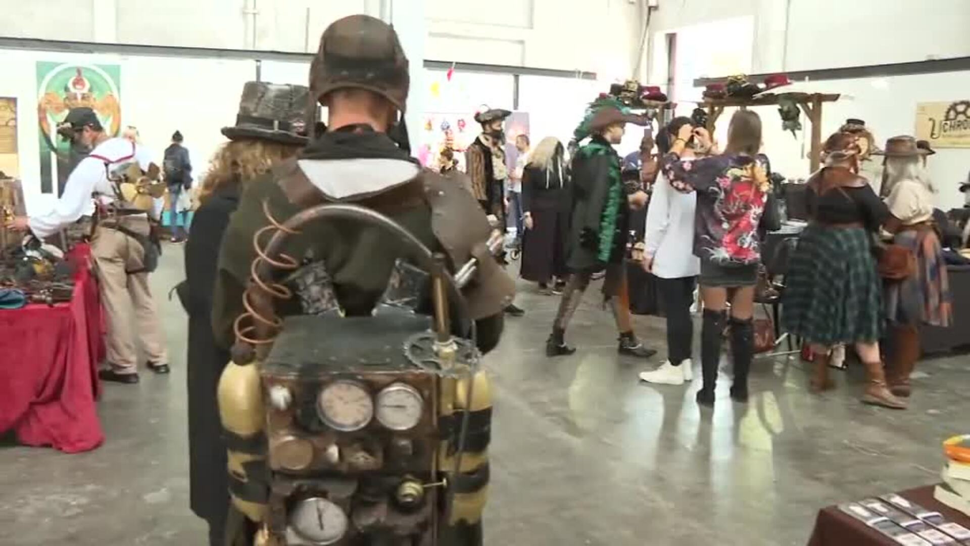 Barcelona acoge la VII edición de la Feria Steampunk