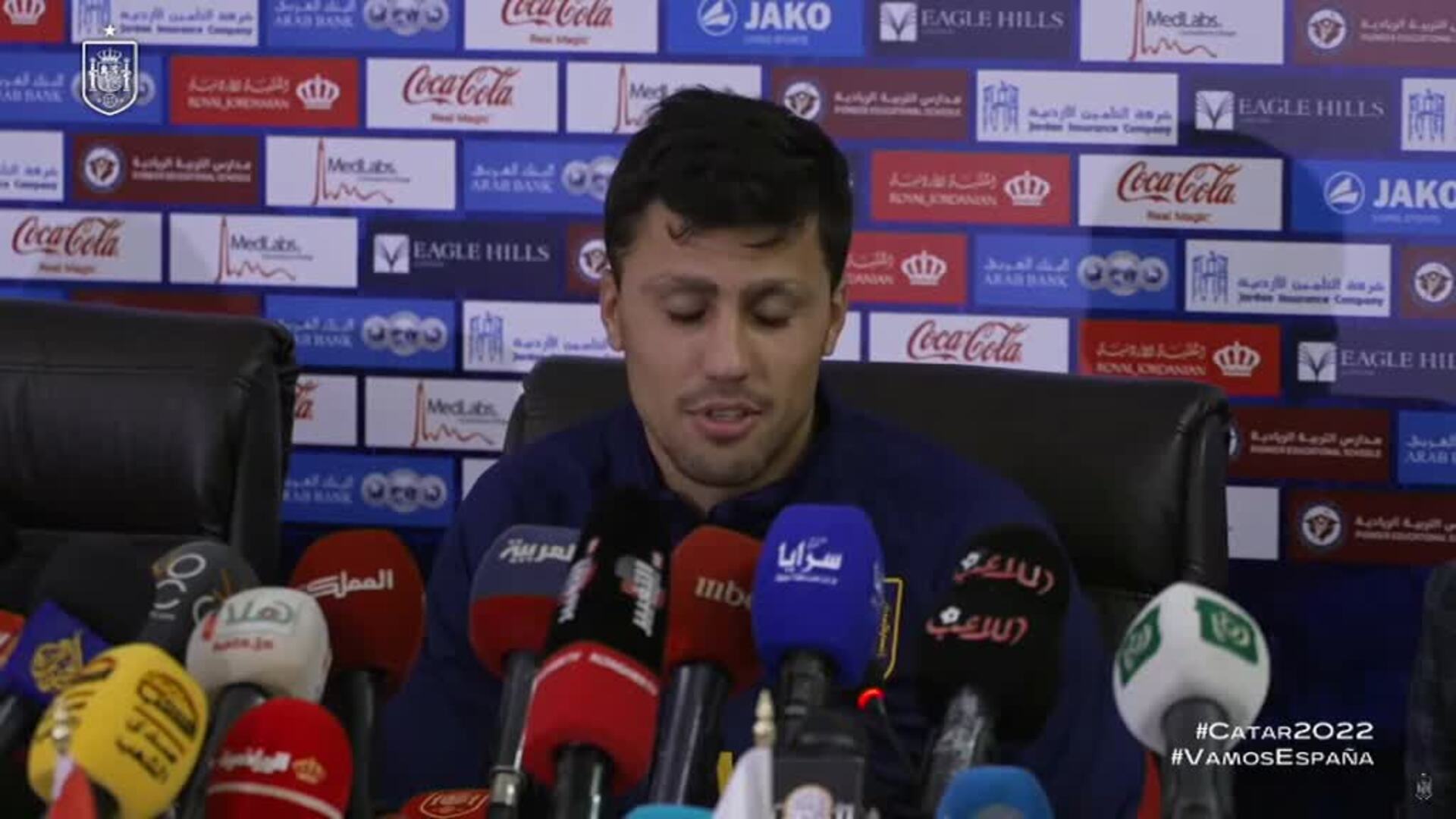 Rodri: "Busquets y yo podemos jugar juntos, con Busi y Xabi Alonso ganamos un Mundial"