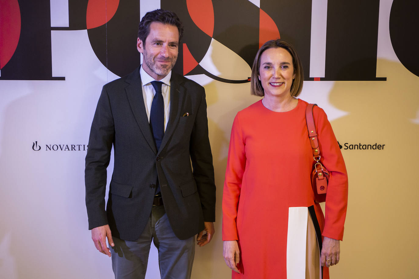 Cuca Gamarra, secretaria general y portavoz parlamentaria del PP, y Borja Semper, portavoz de campaña del partido