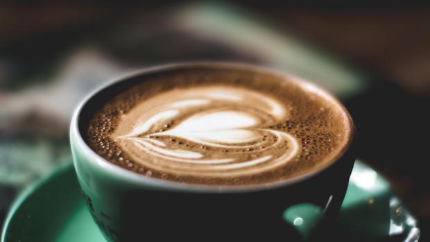 Por qué el café hace más difícil la absorción de la vitamina C