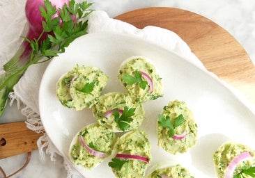 Huevos rellenos: la receta fácil y ligera para los días calurosos