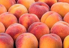 Por qué comer melocotón a diario ayuda a proteger la piel del sol