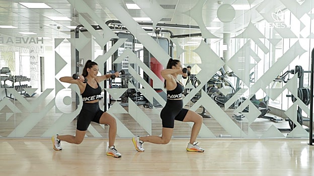 Ejercicios con mancuernas fáciles y efectivos para trabajar todo el cuerpo