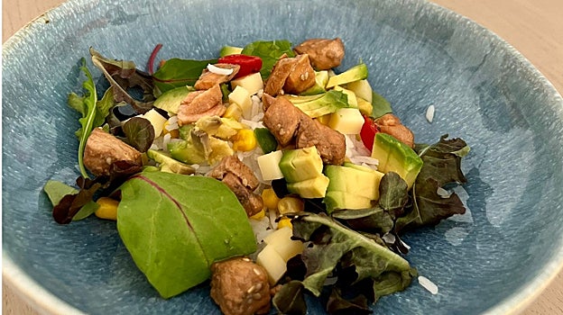 Ensalada de salmón.