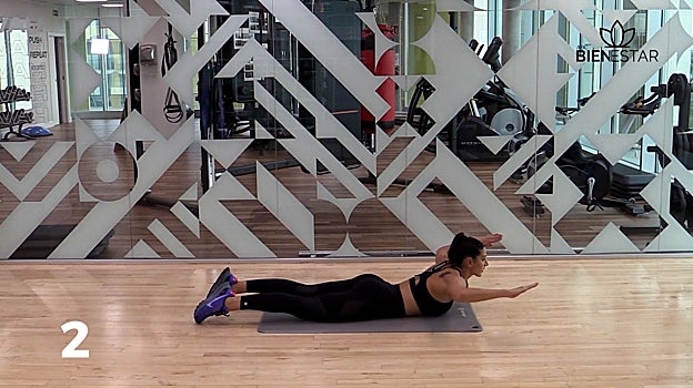 Cuatro ejercicios para aliviar el dolor lumbar y las molestias en la espalda