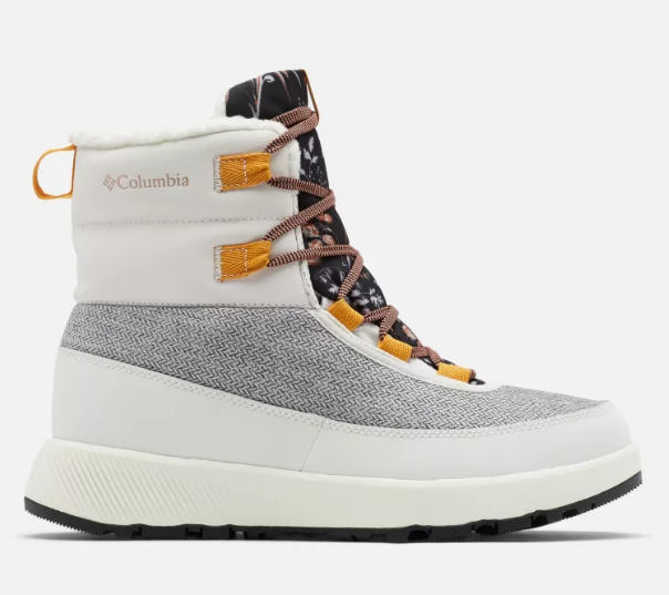 El senderismo es un deporte con más éxito cada día. Para asegurarse una buena experiencia, en Columbia tienen la indumentaria perfecta (y bonita) para disfrutar de esta actividad. Estas botas están disponibles en más colores por 84 euros.