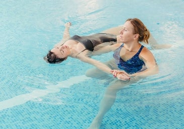 Terapia Watsu: el tratamiento viral que relaja y reduce la ansiedad