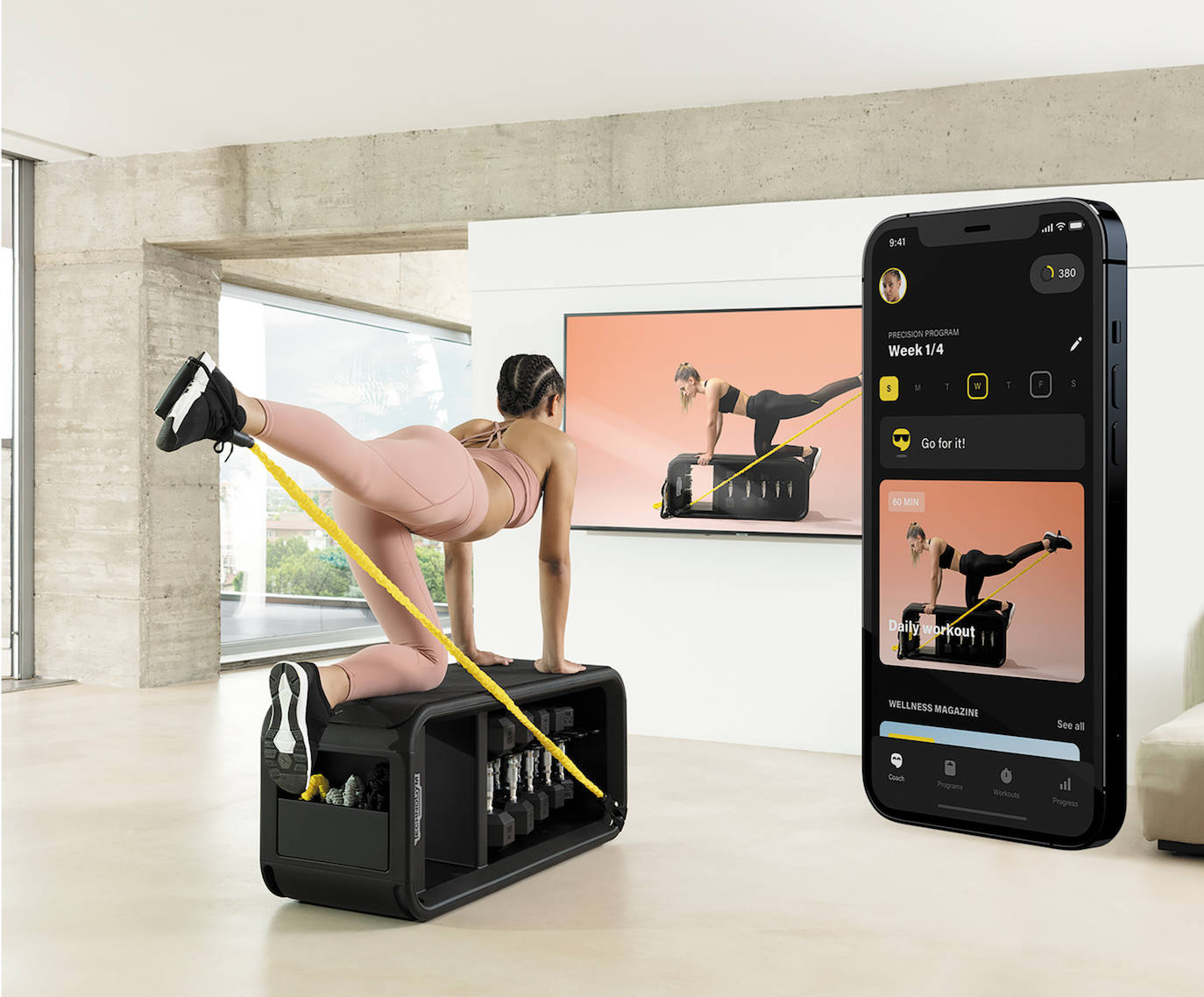 Technogym Bench es el obsequio ideal para las «madres fit». Por su diseño, permite realizar un amplio número de ejercicios de resistencia, fuerza y entrenamiento core en un espacio limitado. Es un banco de diseño para el entrenamiento funcional y de fuerza en casa que contiene todos sus accesorios para el entrenamiento de resistencia en una única solución. Los accesorios incluyen mancuernas en 5 pesos diferentes, nudillos en 3 pesos diferentes, bandas elásticas en 3 resistencias diferentes y con varias opciones de enganche, y una alfombrilla para el máximo confort y estabilidad, en el suelo o sobre el banco.