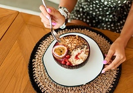 Cómo hacer un bol para obtener todos los beneficios de un desayuno equilibrado