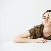 «Estoy siempre cansada»: qué alimentos me faltan y cuáles me sobran