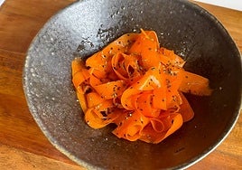 El aliño secreto para convertir dos zanahorias en un manjar de picoteo