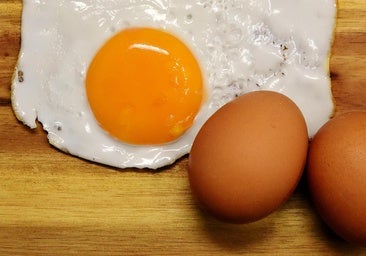 Qué pasa en nuestro cuerpo si comemos huevos cada día y cómo afecta su consumo al colesterol