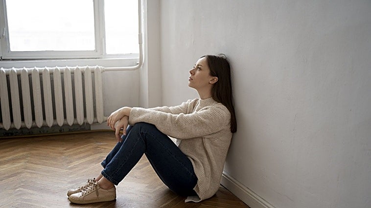 Anuptafobia: por qué hay personas que enlazan relaciones y no saben estar solos