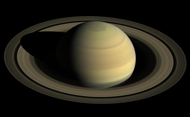La destrucción de una luna formó los anillos de Saturno