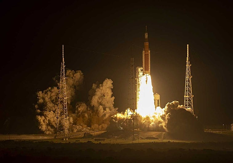 El 'equipo rojo' que salvó in extremis el lanzamiento de Artemis I