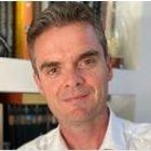 <div class="voc-author__name">Pedro gargantilla</div>