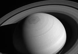 Los anillos de Saturno pueden desaparecer: una especie de «cinta transportadora» lleva sus partículas hacia el planeta