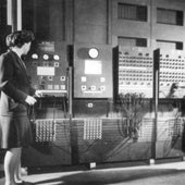 Del ábaco a la máquina de Turing: los antepasados de tu ordenador y tu móvil
