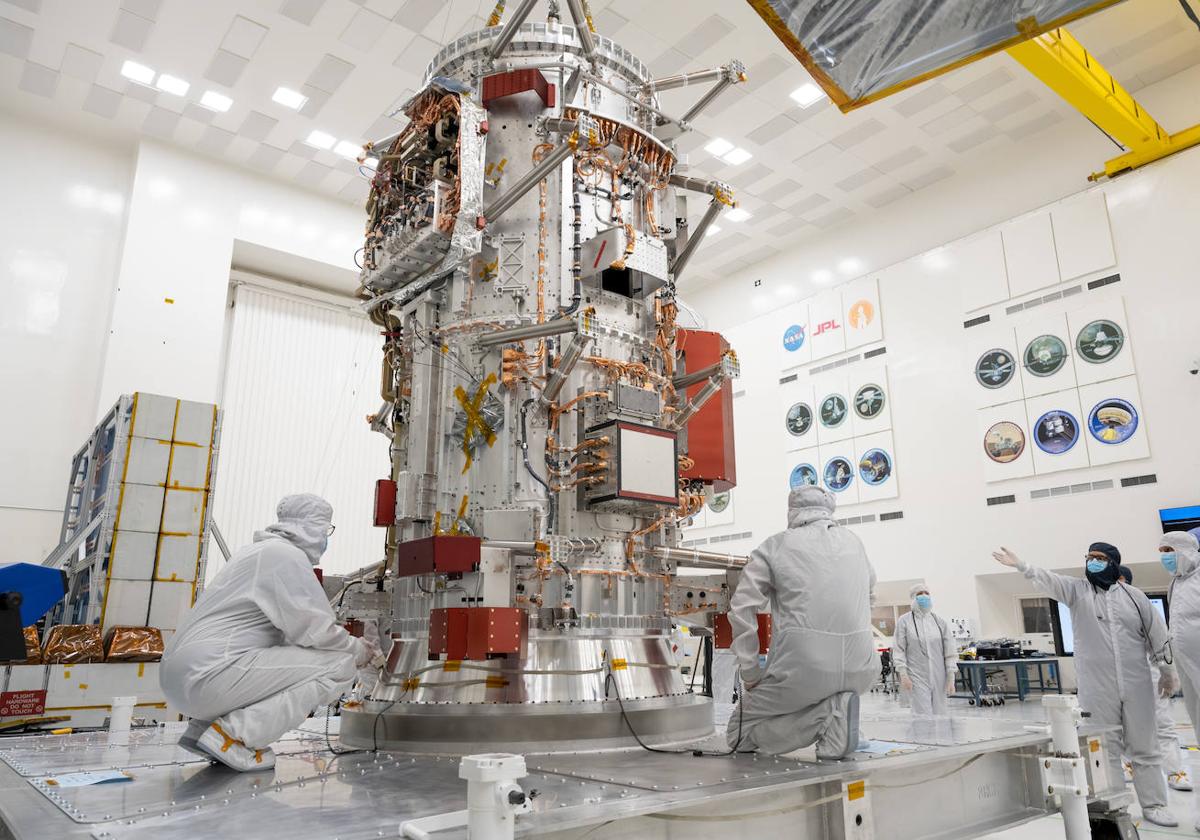 El núcleo de la nave espacial Europa Clipper de la NASA