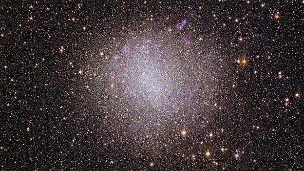 Galaxia irregular NGC 6822