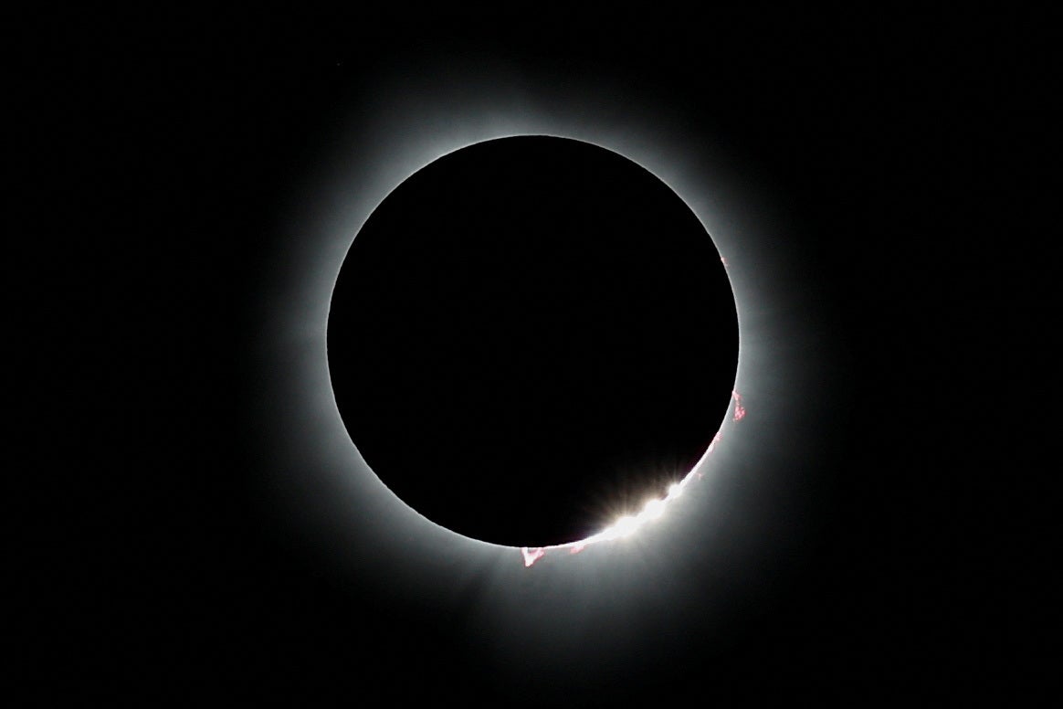 El espectacular eclipse total del Sol, en imágenes