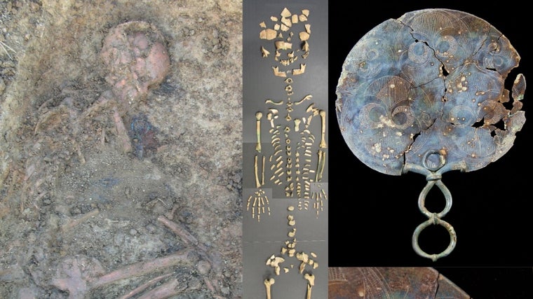 Entierro de una joven de Langton Herring, muestreado para ADN. Fue enterrada con un espejo (paneles de la derecha) y joyas, incluido un amuleto de moneda romana que muestra a una auriga que representa la victoria
