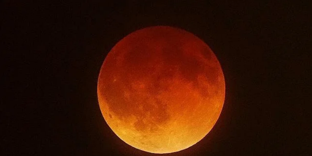 Luna de sangre de marzo: cuándo es, a qué hora ocurrirá el eclipse total y desde dónde se verá en España