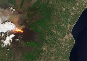 Impresionante imagen de la erupción del Etna, vista desde el espacio