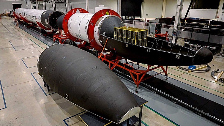 PLD Space desvela el primer Miura 5, el súpercohete español reutilizable que volará en 2026