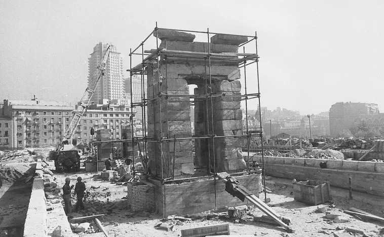 De Nubia a España, la odisea del traslado y reconstrucción del Templo de Debod en Madrid