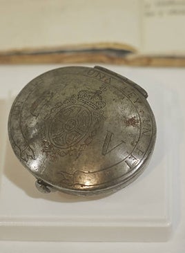 Imagen - Un chisquero de plata y pelo de caballo que perteneció a Carlos V