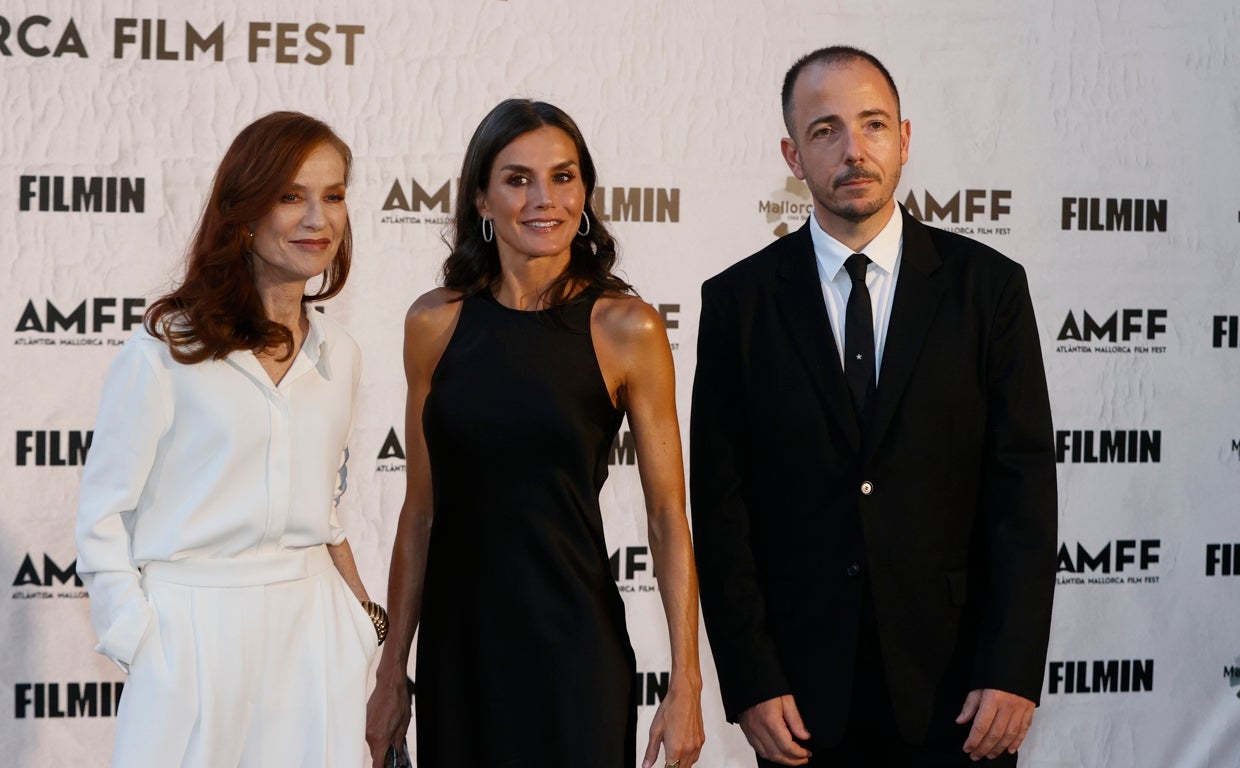 La Reina Letizia, con Isabelle Huppert y Jaume Ripoll en el Atlàntida Mallorca Film Fest