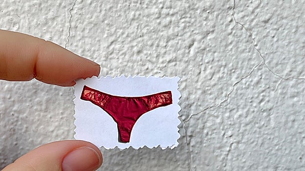 Inma Liñana: «Procuro mirar de manera perversa lo cotidiano»