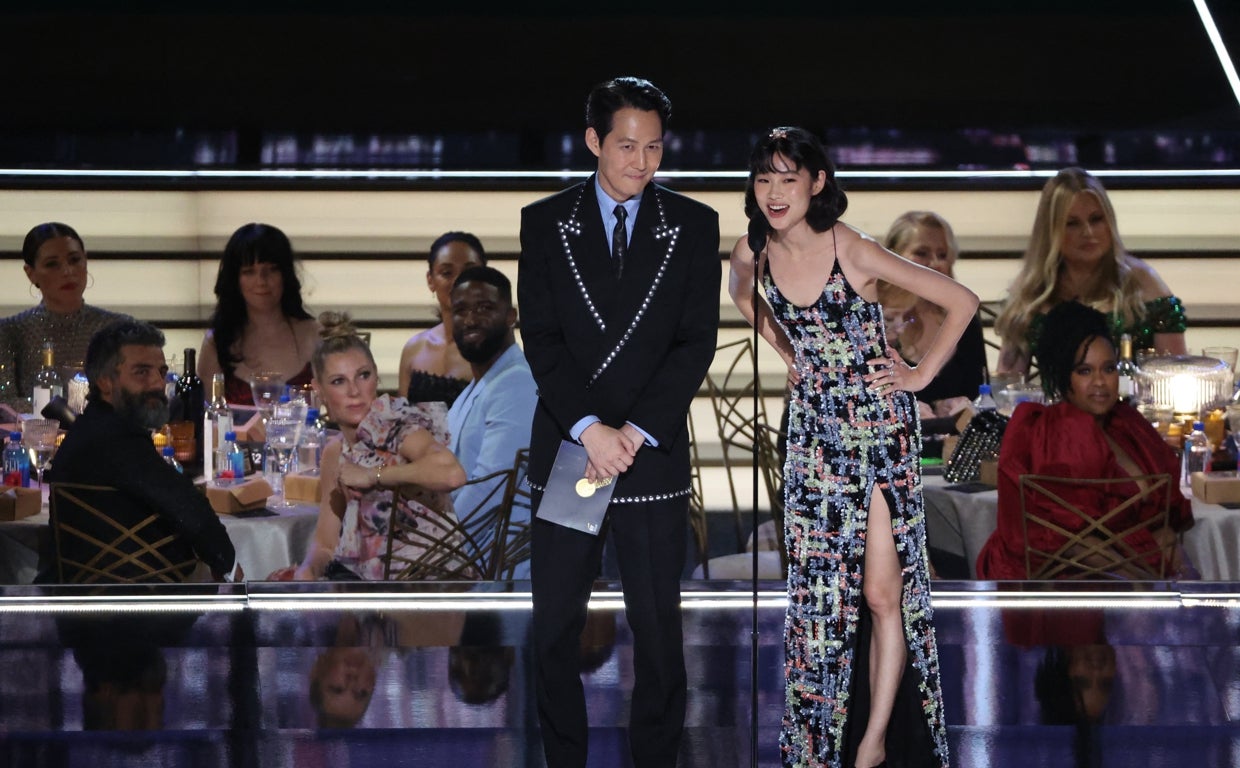 Los Emmy se repiten: triunfo de 'Succession', 'El juego del calamar' y 'Ted Lasso'