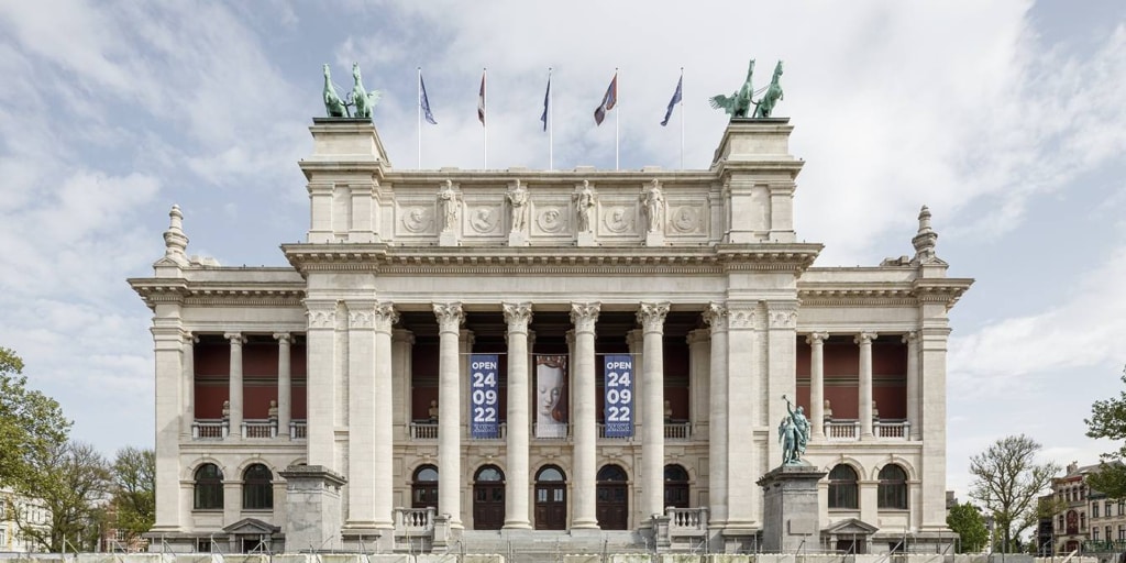 Modern art settles in the heart of the Antwerp Museum of Fine Arts
