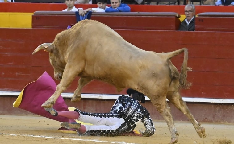 Álvaro Burdiel, por la puerta grande en Valencia