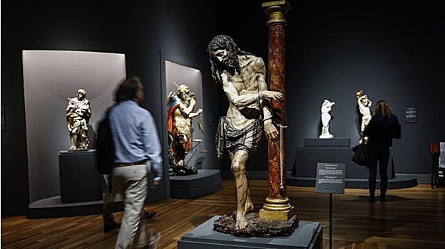 En primer plano, 'Cristo flagelado', de Diego de Siloe, del Museo catedralicio de Burgos