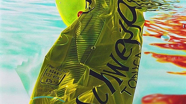 'Schweppes', de Raphaella Spence