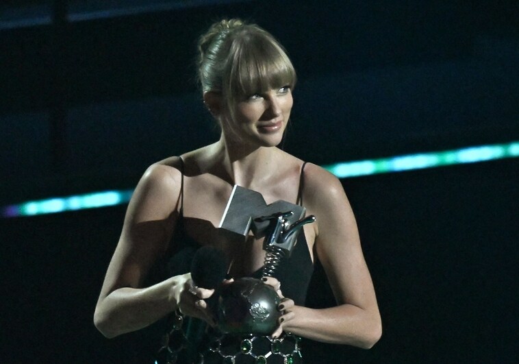 Taylor Swift triunfa en los MTV EMA 2022 al alzarse con cuatro premios
