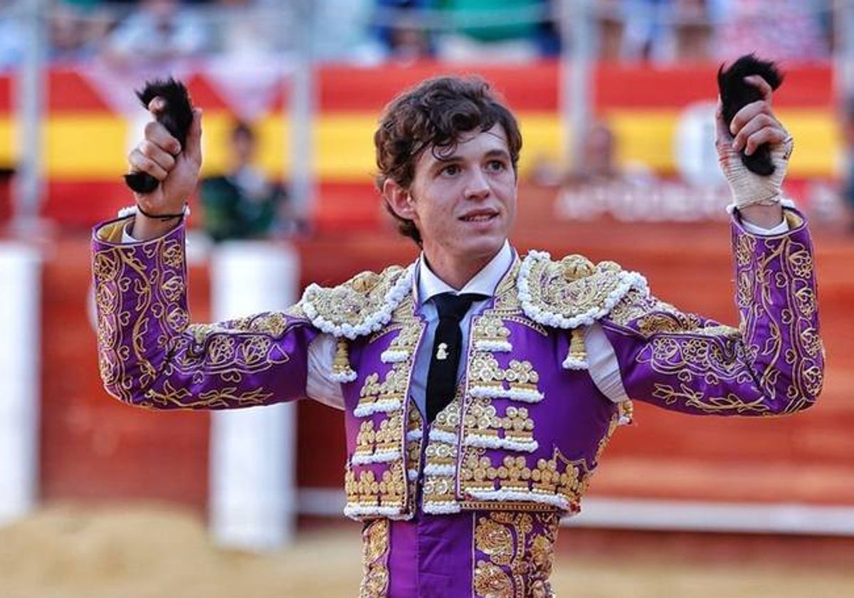 Jorge Martínez, novillero triunfador en Almería