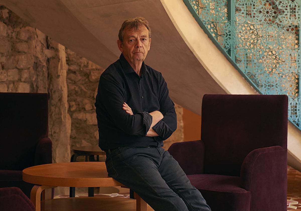 El escritor francés Pierre Lemaitre