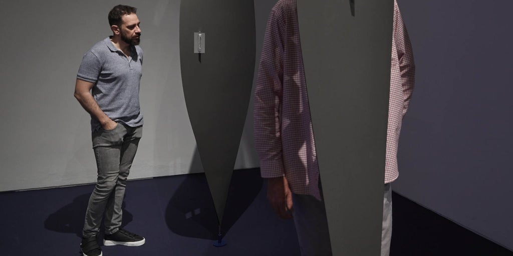 Algo más que fisuras en el arte emergente