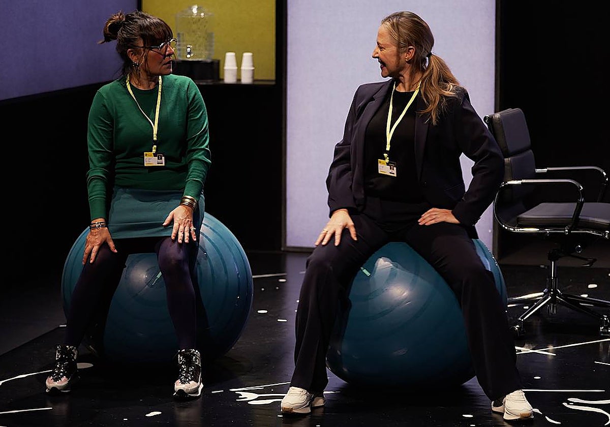 Candela Peña y Pilar Castro, en 'Contracciones'