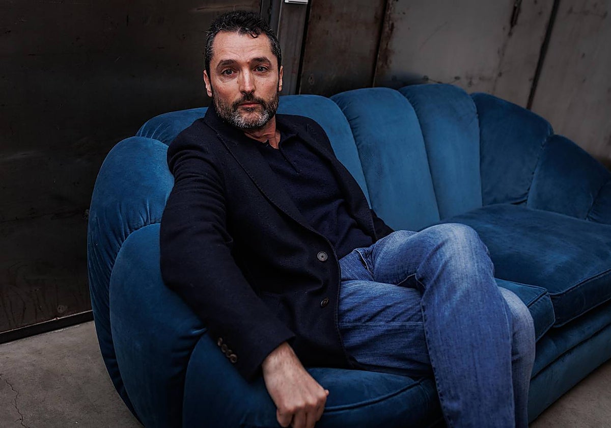 Hughes, columnista de ABC