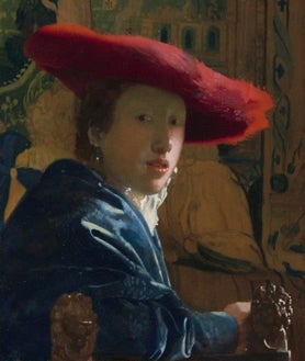 Imagen secundaria 2 -  Vermeer destaca por su dominio de la perspectiva, la ilusión del espacio, su gusto por el detalle, así como su maestría con la luz y el color. Su paleta es exquisita y armoniosa. Arriba, 'La muchacha del collar de perlas'. Sobre estas líneas, de izquierda a derecha, 'Mujer con una balanza' (o 'La tasadora de perlas') y 'Muchacha con sombrero rojo' 